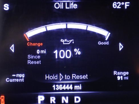Used 2017 RAM 2500 SLT w/ Luxury Group AWD/4WD image 14