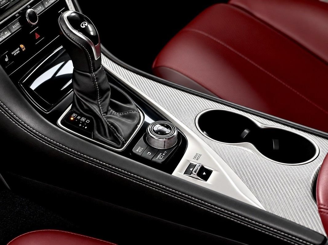 Used 2019 INFINITI Q60 Red Sport 400 AWD/4WD image 31