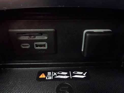 Certified 2023 Buick Envision Avenir AWD/4WD image 25