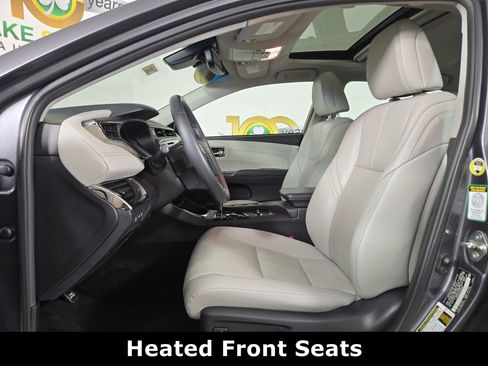 Used 2016 Toyota Avalon Limited image 12