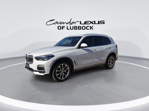 Used 2021 BMW X5 sDrive40i w/ Premium Package RWD image 4