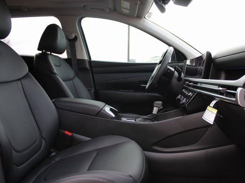 Used 2025 Hyundai Tucson SEL image 21
