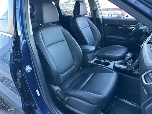 Used 2023 Kia Seltos SX image 35