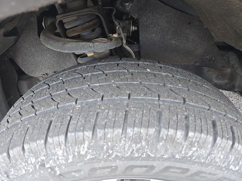 Used 2020 Toyota Tacoma TRD Off-Road image 14