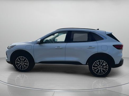 New 2026 Ford Escape PHEV w/ PHEV Premium Package image 17