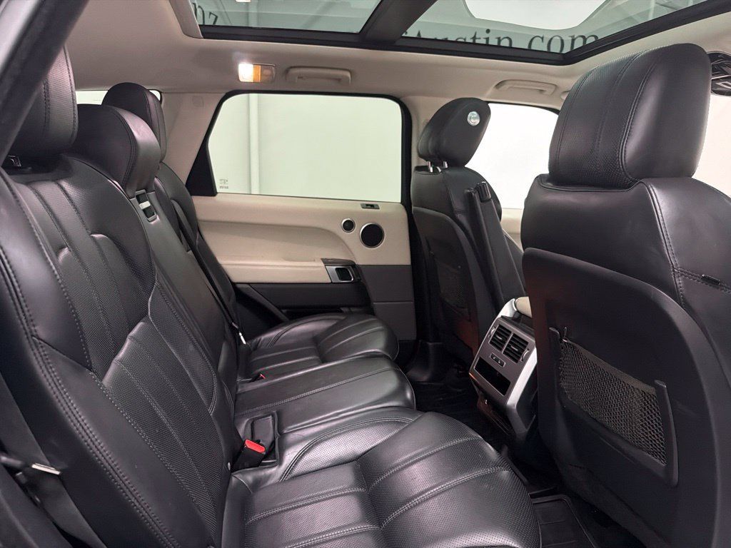 Used 2017 Land Rover Range Rover Sport HSE AWD/4WD image 29