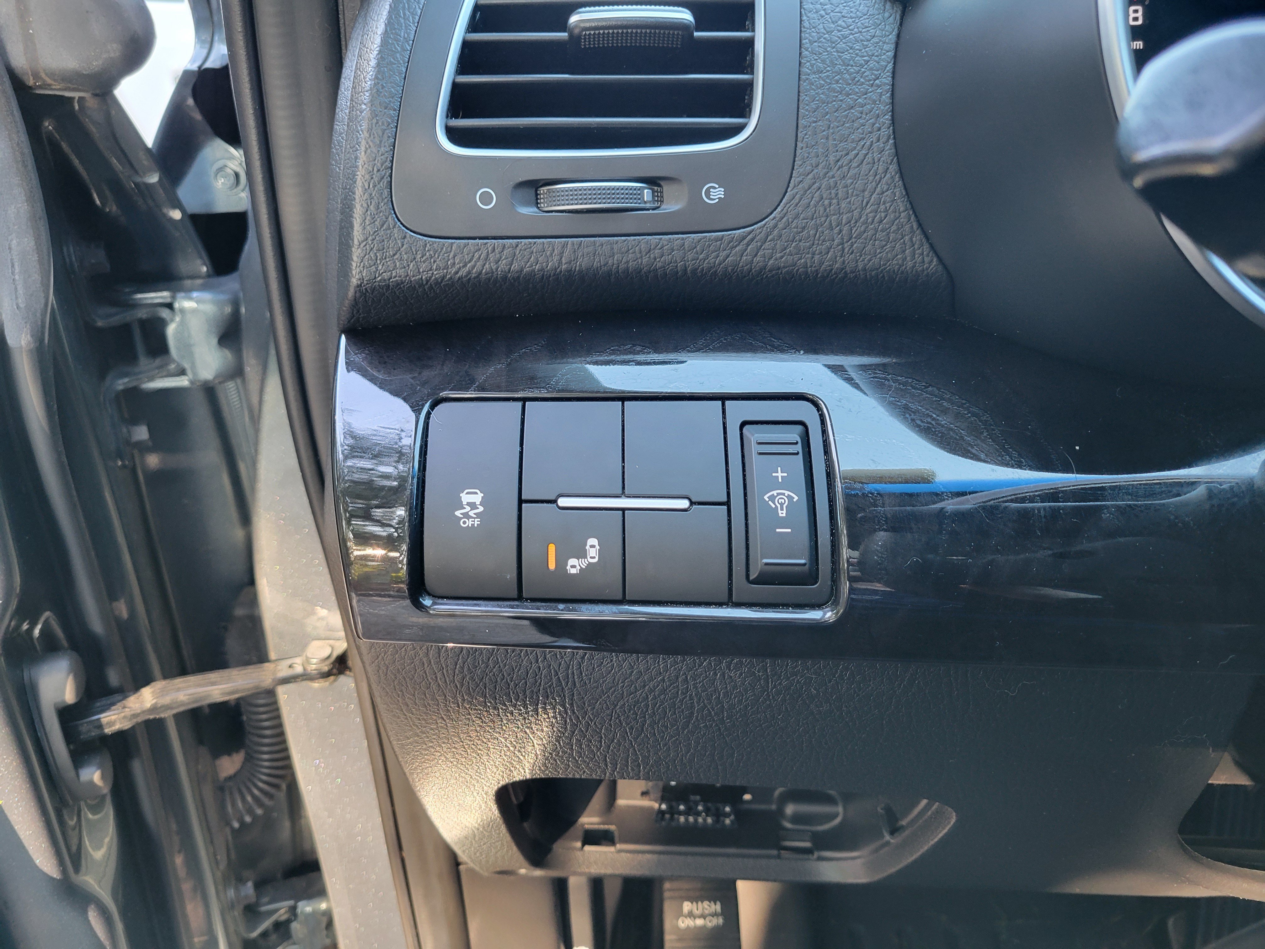 Used 2014 Kia Sorento EX w/ EX V6 Touring Package FWD image 30