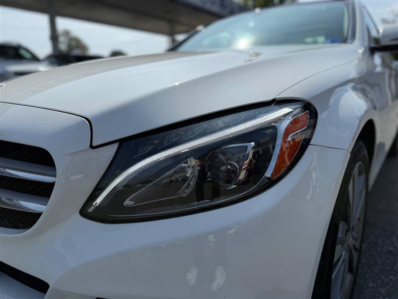 Used 2018 Mercedes-Benz C 300 4MATIC Sedan image 14