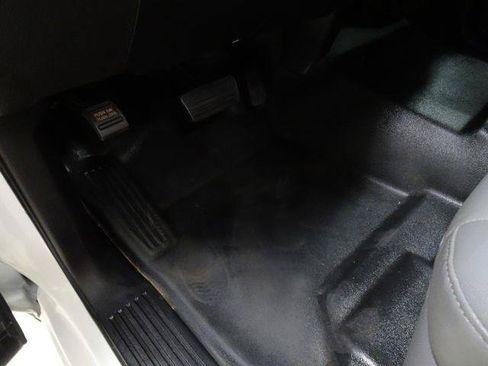 Used 2019 Chevrolet Silverado 1500 W/T RWD image 22