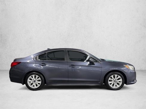 Used 2016 Subaru Legacy 2.5i Premium w/ Popular Package #1 AWD/4WD image 4
