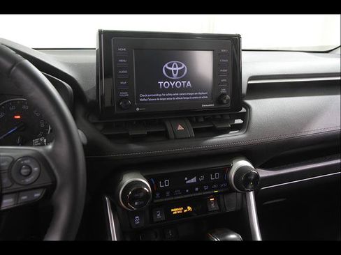 Used 2020 Toyota RAV4 XLE w/ Convenience Package AWD/4WD image 9