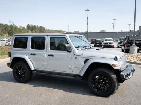 Used 2023 Jeep Wrangler Sahara 4xe w/ Cold Weather Group image 12