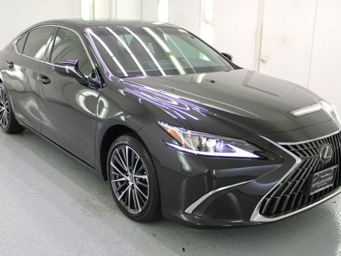Used 2022 Lexus ES 350 Premium image 11