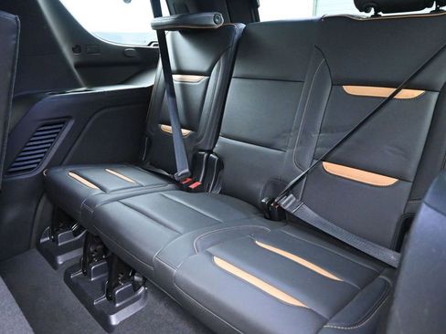 Used 2021 GMC Yukon AT4 w/ Rear Media and Nav Package image 17