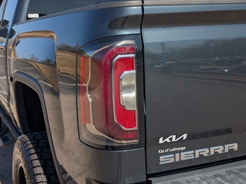 Used 2018 GMC Sierra 1500 SLT image 10