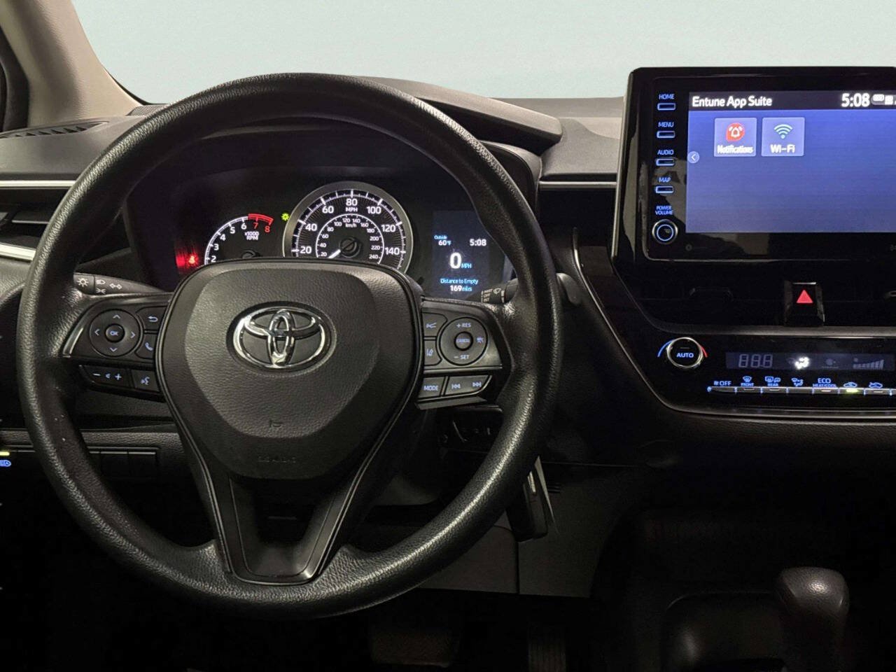 Used 2021 Toyota Corolla LE FWD image 21