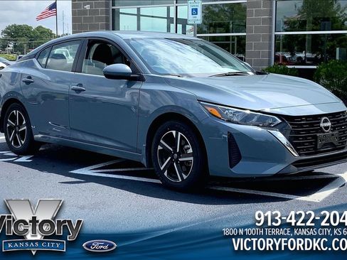 Used 2025 Nissan Sentra SV w/ All-Weather Package FWD image 1