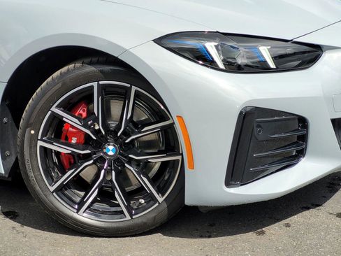 New 2026 BMW i4 eDrive40 w/ M Sport Package RWD image 4