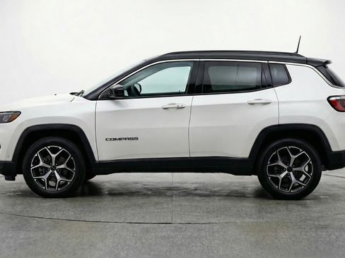 Used 2025 Jeep Compass Limited AWD/4WD image 5