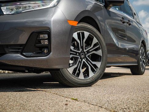 New 2026 Honda Odyssey Elite image 6