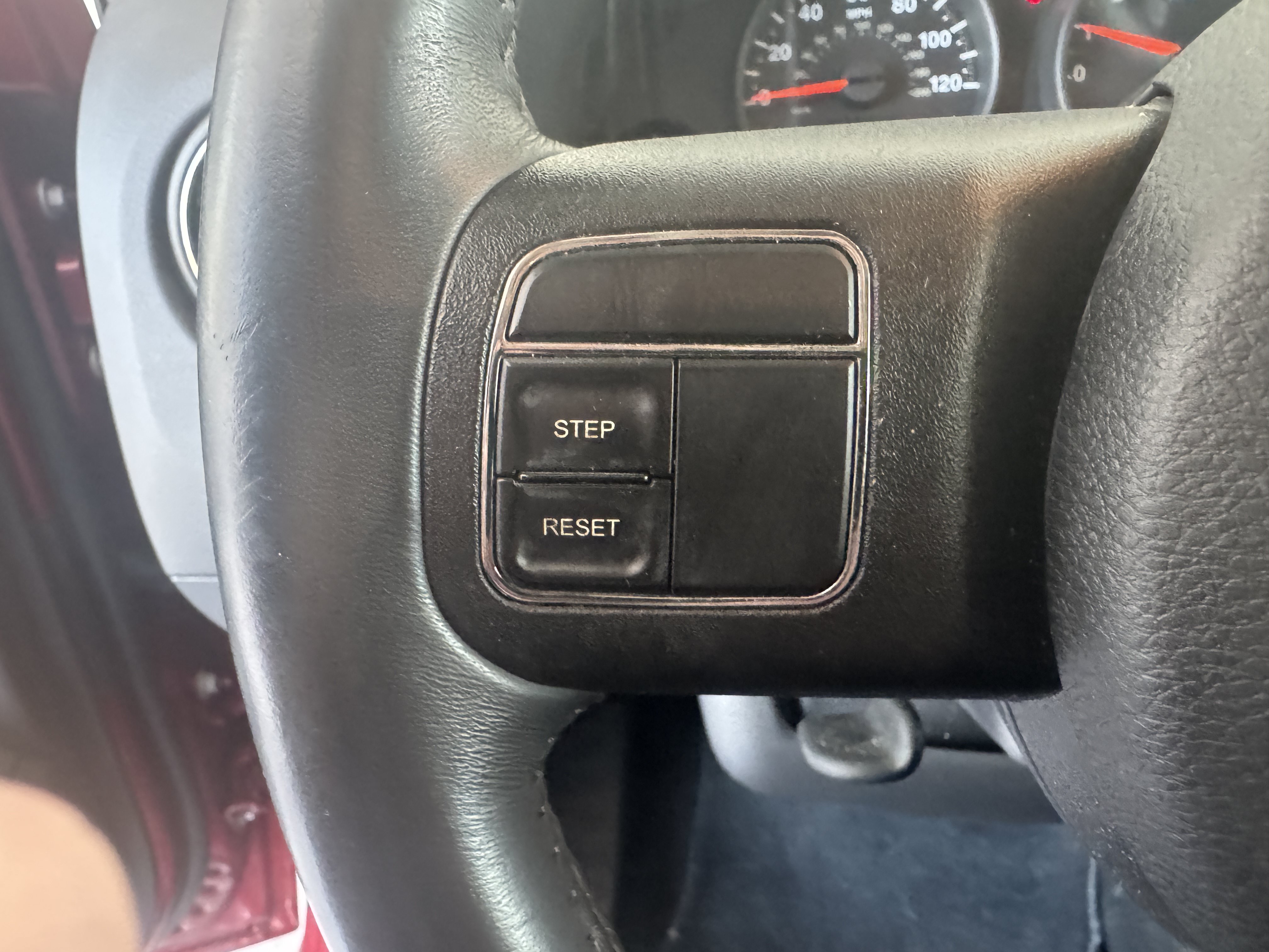 Used 2013 Jeep Compass Latitude w/ Sun/Sound Group AWD/4WD image 12