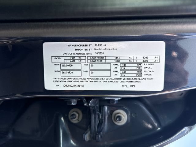 Used 2021 Jeep Grand Cherokee Limited AWD/4WD image 30