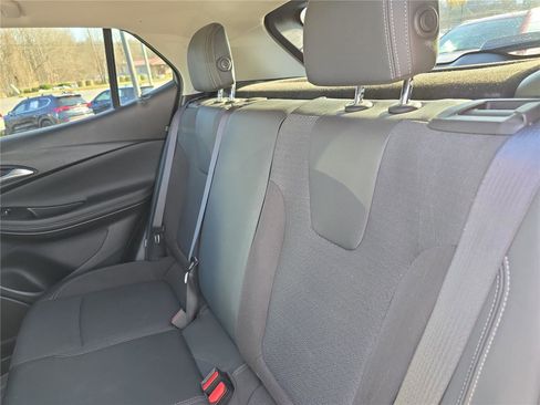 Used 2020 Buick Encore GX Preferred w/ Cold Weather Comfort Package image 14