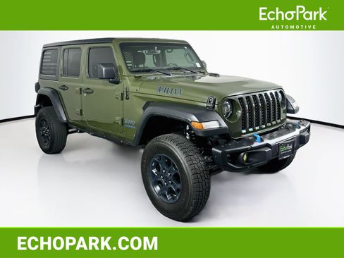 Used 2023 Jeep Wrangler Unlimited w/ Cold Weather Group AWD/4WD image 1