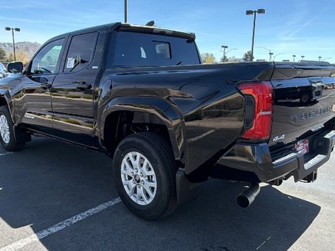 New 2026 Toyota Tacoma SR5 AWD/4WD image 5