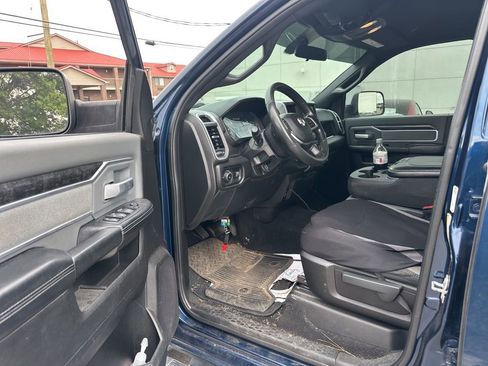 Used 2022 RAM 2500 Big Horn AWD/4WD image 5