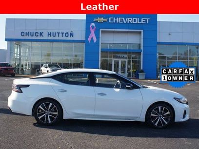 Used 2023 Nissan Maxima SV w/ Floor Mat Group