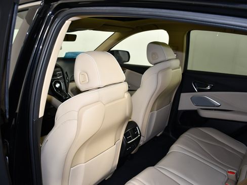 Certified 2024 Acura RDX SH-AWD w/ Advance Package image 46