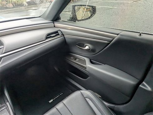 Used 2019 Lexus ES 350 F Sport image 16