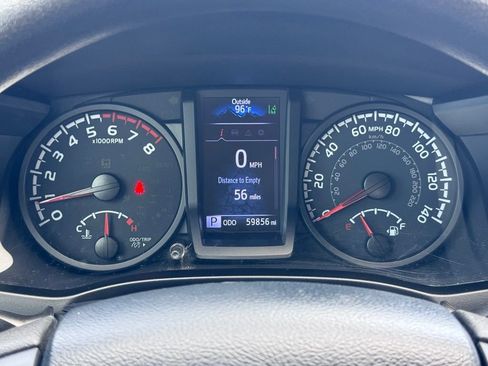Used 2020 Toyota Tacoma SR w/ SR Convenience Package RWD image 13