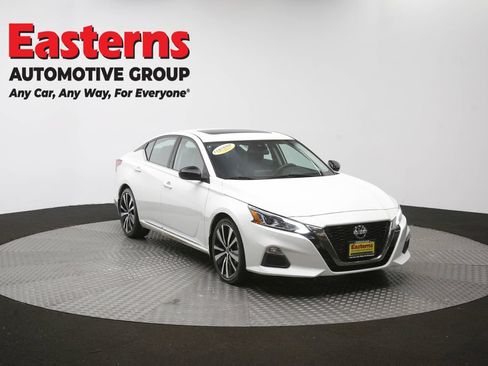 Used 2022 Nissan Altima 2.0 SR FWD image 51