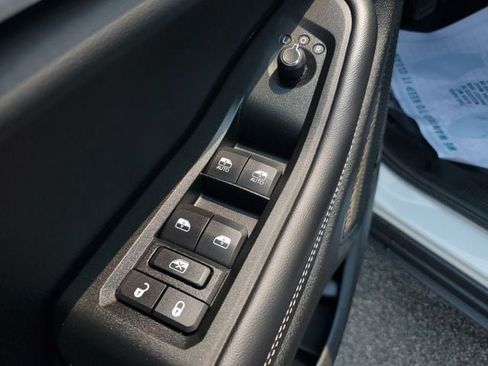 Certified 2025 Jeep Grand Cherokee L Limited w/ Luxury Tech Group II AWD/4WD image 25