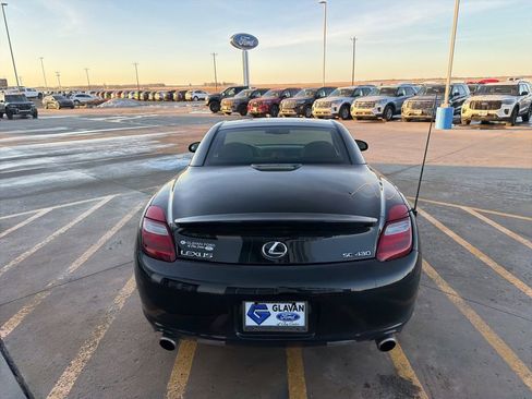 Used 2008 Lexus SC 430 Convertible image 22