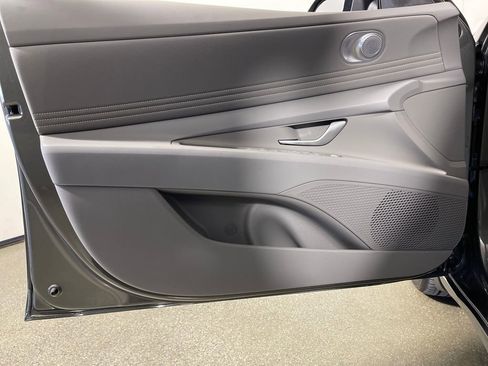 New 2026 Hyundai Elantra Sport FWD image 19