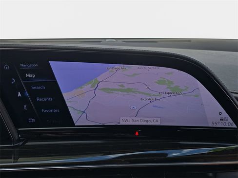 Used 2022 Cadillac Escalade Premium Luxury w/ Performance Package image 27