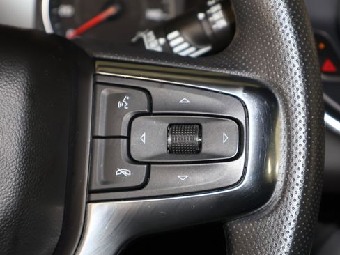 Used 2025 Chevrolet Blazer LT image 22