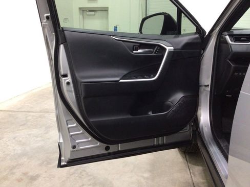 Used 2024 Toyota RAV4 XSE image 17