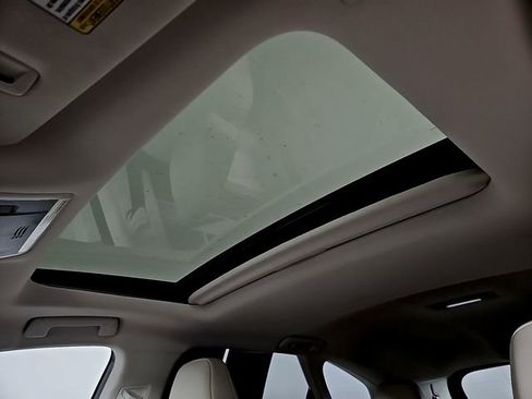 Used 2021 Lexus RX 350L FWD w/ Premium Package image 16