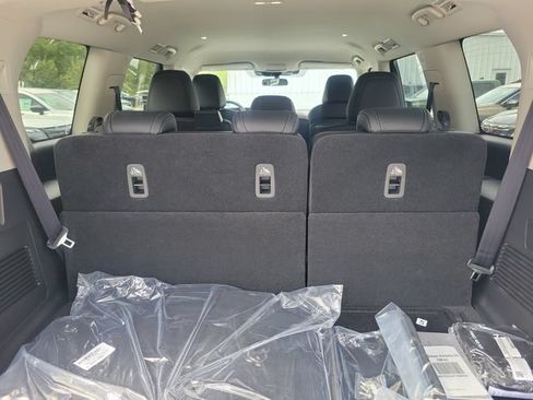 New 2026 Nissan Armada SV RWD image 6