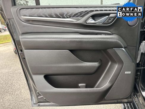 Used 2023 GMC Yukon XL Denali w/ Advanced Technology Package image 14