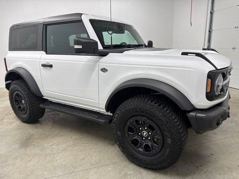 Used 2023 Ford Bronco Wildtrak AWD/4WD image 3