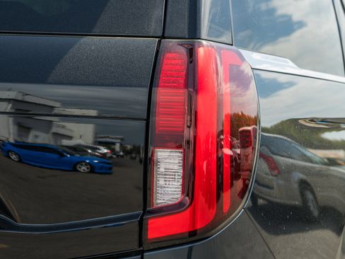 New 2026 Ford Expedition Active image 7