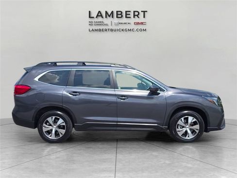 Used 2025 Subaru Ascent Premium AWD/4WD image 6