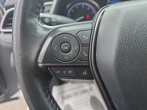 Used 2021 Toyota Camry SE image 17