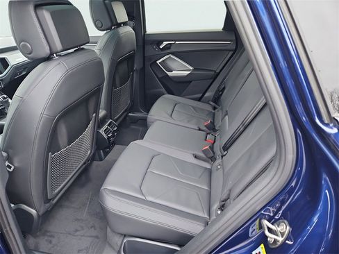 New 2025 Audi Q3 2.0T Premium image 22