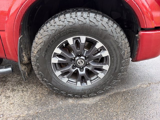 Used 2017 Nissan Titan PRO-4X AWD/4WD image 23